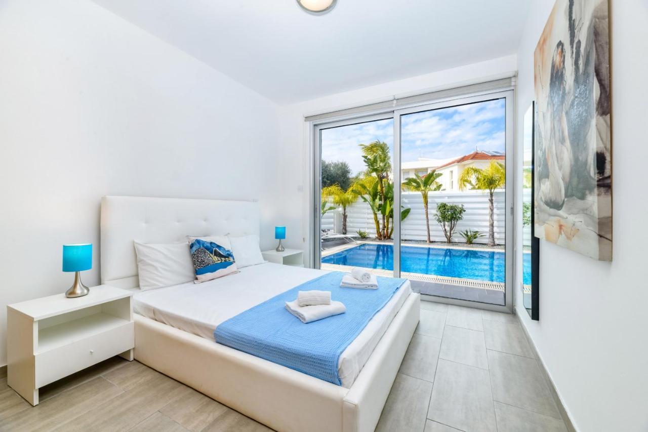Blue Pelagos Villa Protaras Exterior photo
